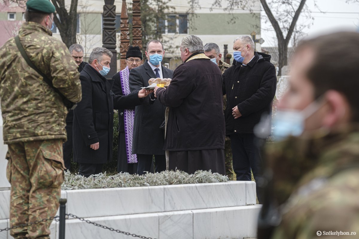 &bullet;  Fotó: Veres Nándor