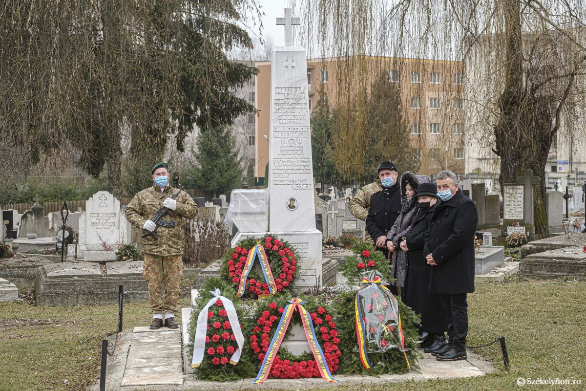 &bullet;  Fotó: Veres Nándor