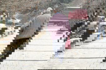 Hátrányos helyzetű családok, egyedülálló személyek kapnak kormánytámogatást