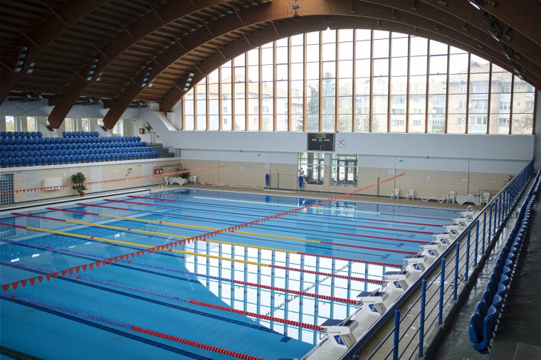 Csak sportolókat fogad a Csíki Csobbanó és a Molnár Lajos Műjégpálya