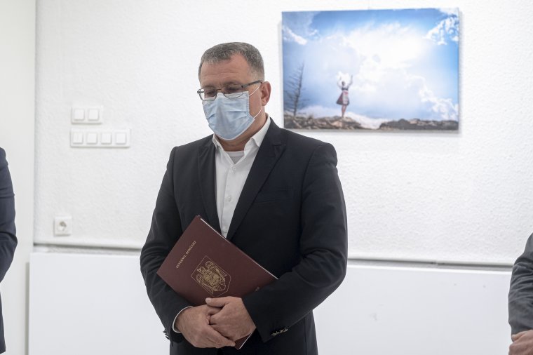 Meggondolta magát, mégsem mond le a mezőgazdasági miniszter