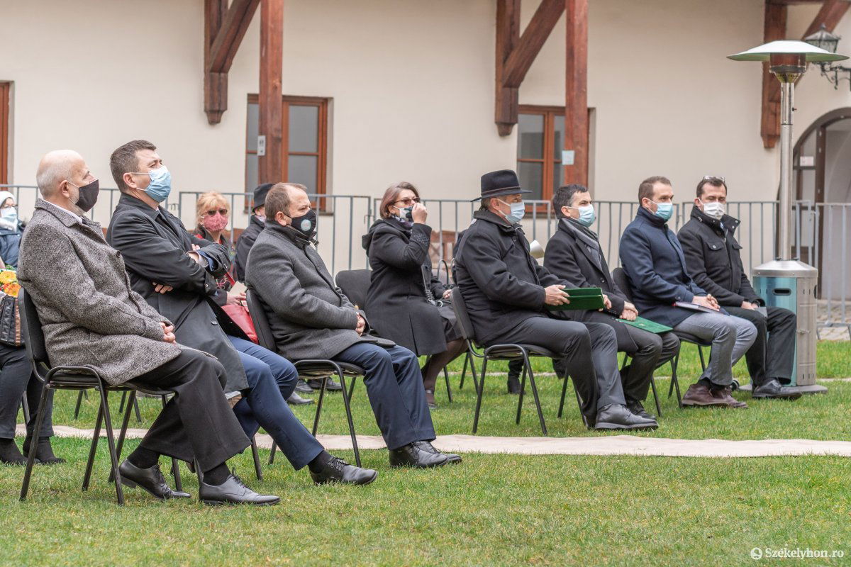 •  Fotó: Pinti Attila