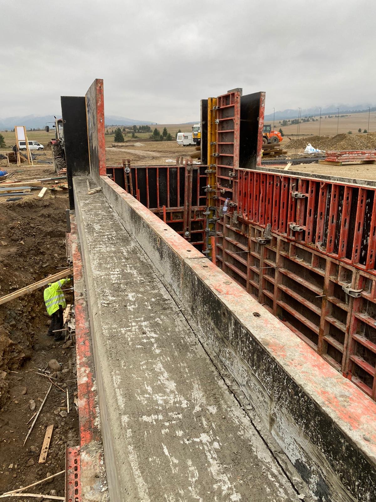 &bullet;  Fotó: Csíkcsicsó Polgármesteri Hivatala