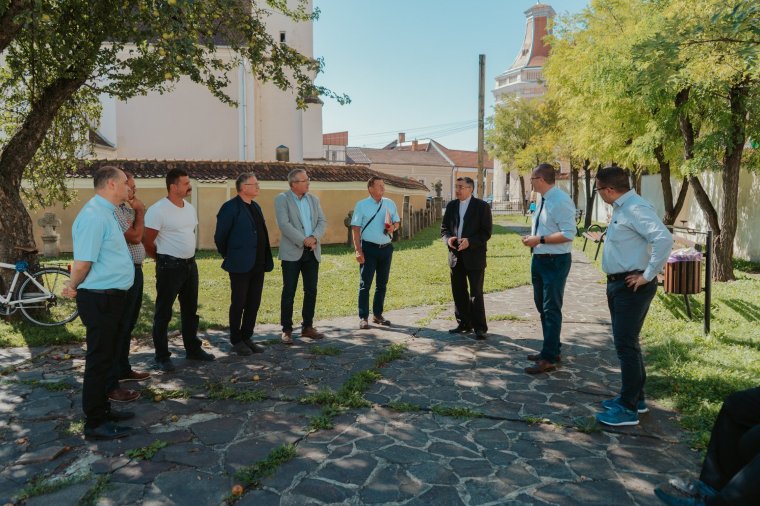 Ezek Korodi csapatának időseket érintő elképzelései