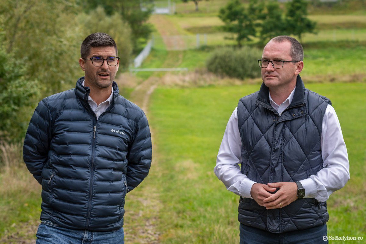 &bullet;  Fotó: Pinti Attila