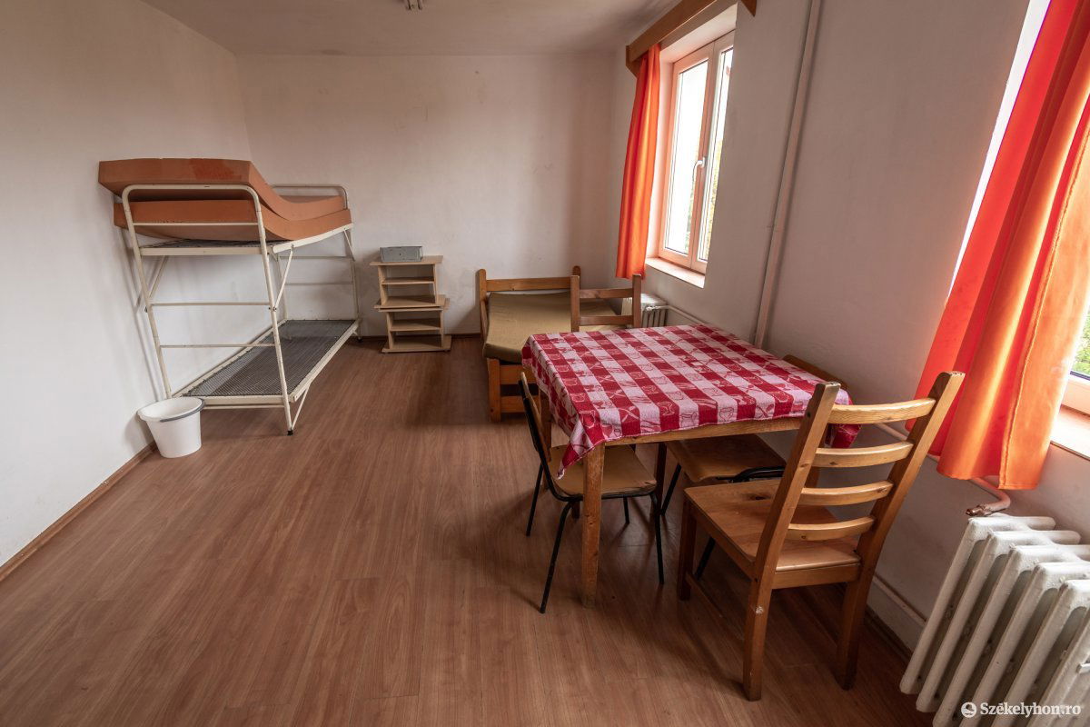 Szülőket és diákokat egyaránt érinti a kollégiumi elhelyezés problémája. Nagyon sok a kérdés, és kevés a megnyugtató válasz • Fotó: Pinti Attila