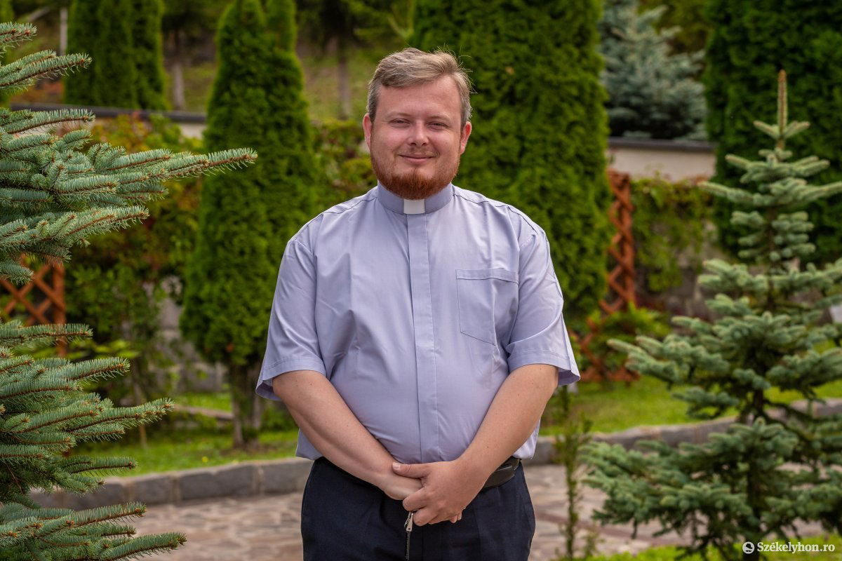Augusztus 1-től a gyulafehérvári
főegyházmegye által beindított
és beindítandó szentté avatási
eljárásokra szenteli az idejét •  Fotó: Pinti Attila