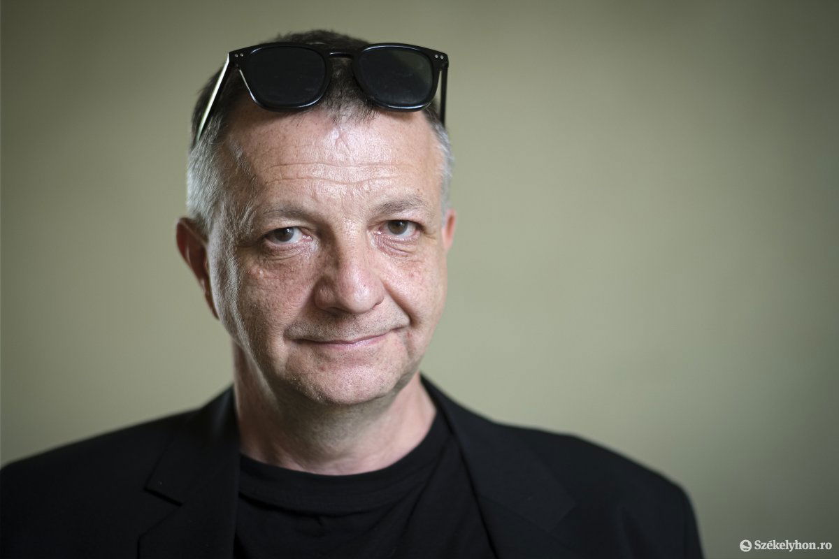 Pesty László, az Írdalá.hu kampányfőnöke. •  Fotó: Veres Nándor