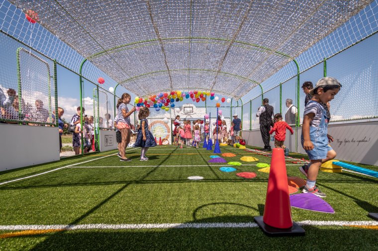 Magyarországi fejlesztés a csicsói gyerekeknek is