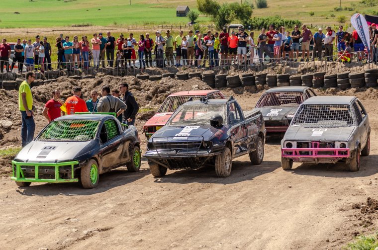 Nagy várakozás előzi meg a második csíkszentkirályi roncsderbit