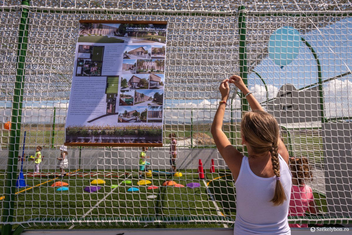 &bullet;  Fotó: Pinti Attila