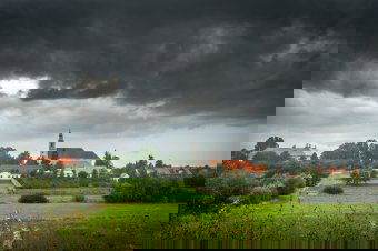 Viharosra fordul az időjárás a nap folyamán