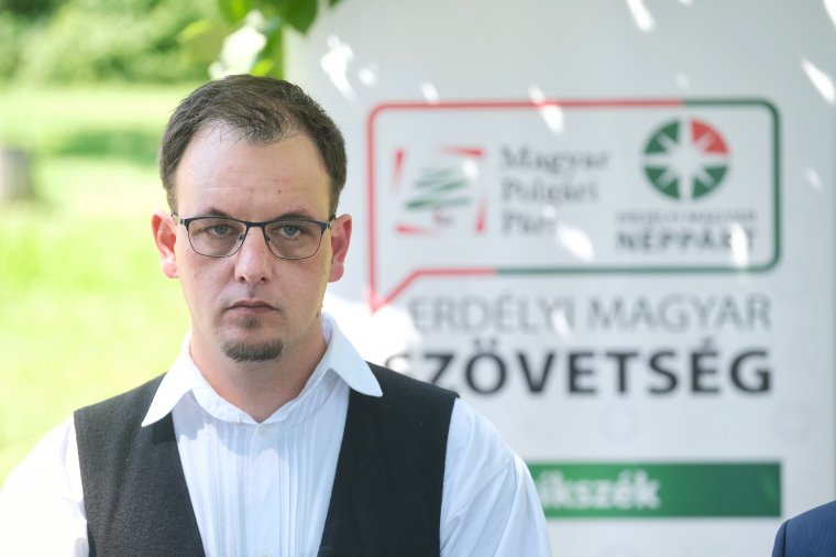 Tőke Ervin csíkszeredai polgármesterjelölt is benyújtotta a támogatói aláírásokat