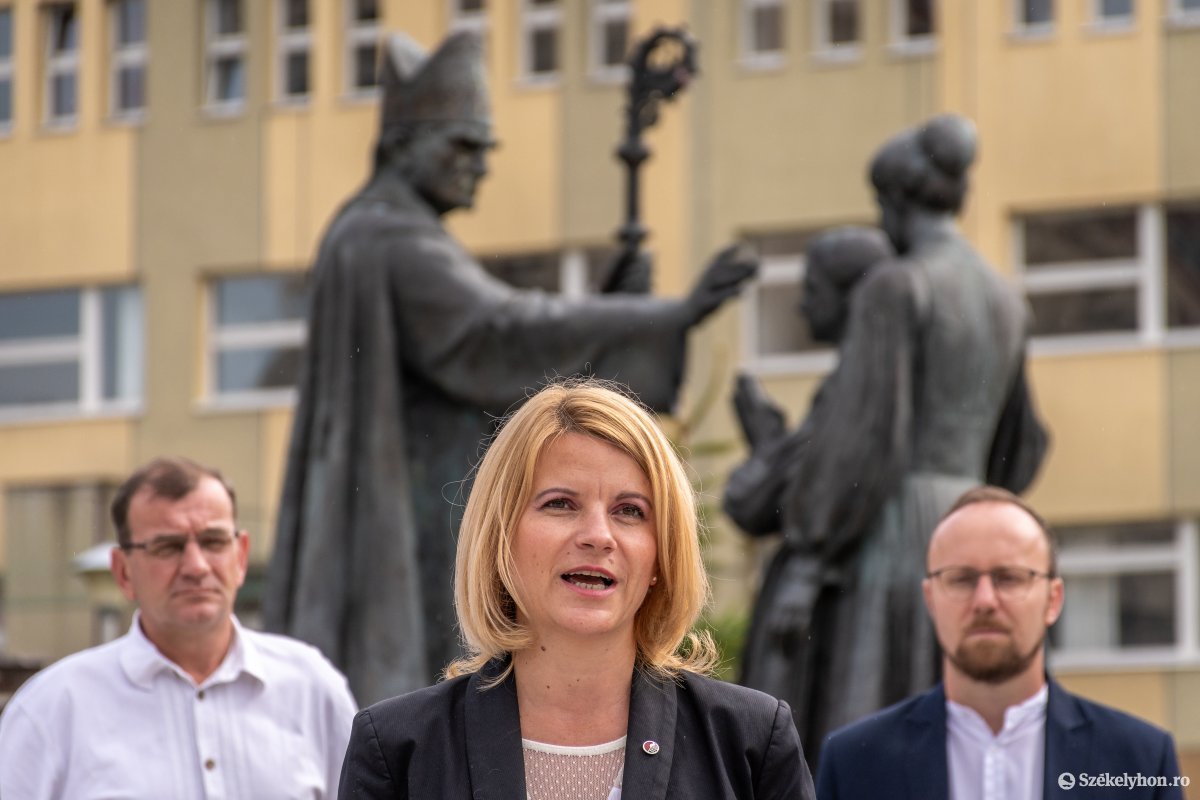 Sándor Krisztina &bullet;  Fotó: Pinti Attila