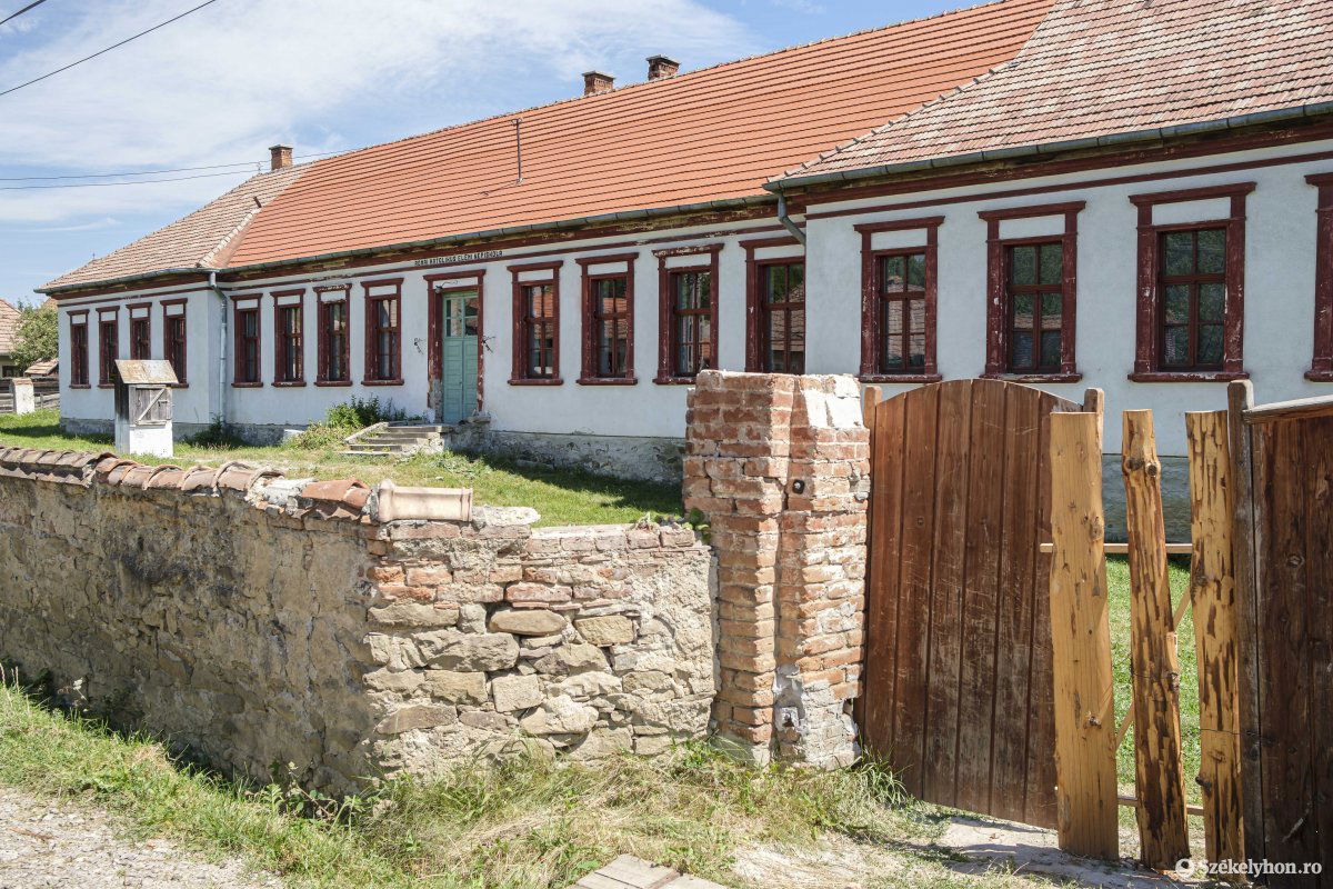 &bullet;  Fotó: Veres Nándor