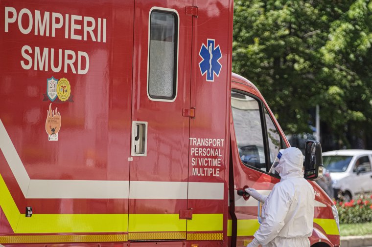 Háromezer közelében az új fertőzések száma hétvégén is
