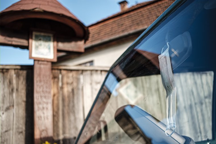 Huszonnégy új fertőzött, egy új haláleset Hargita megyében