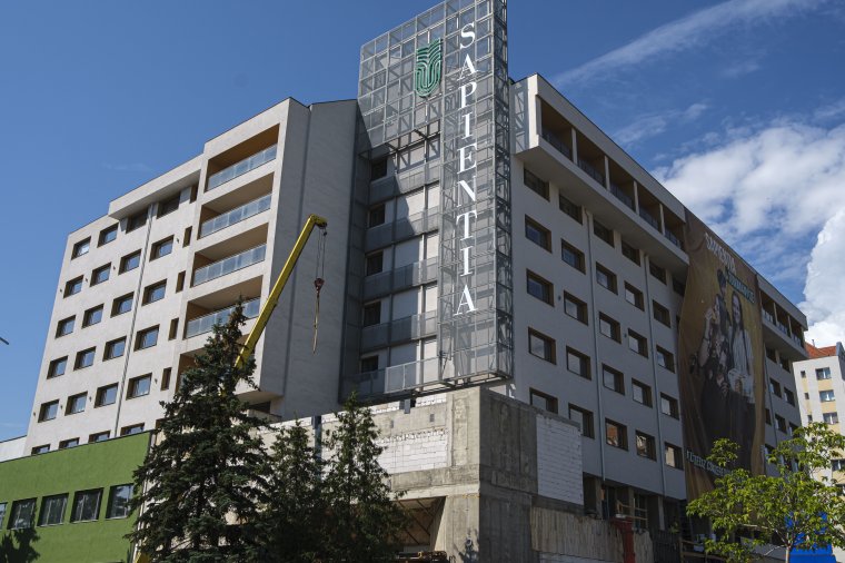 Továbbra is online tanul az egyetemisták túlnyomó többsége