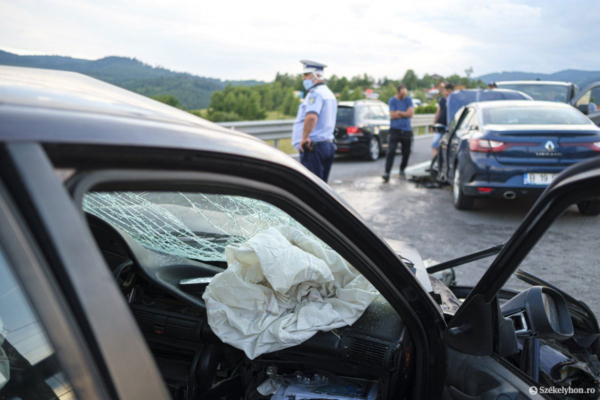 &bullet;  Fotó: Veres Nándor