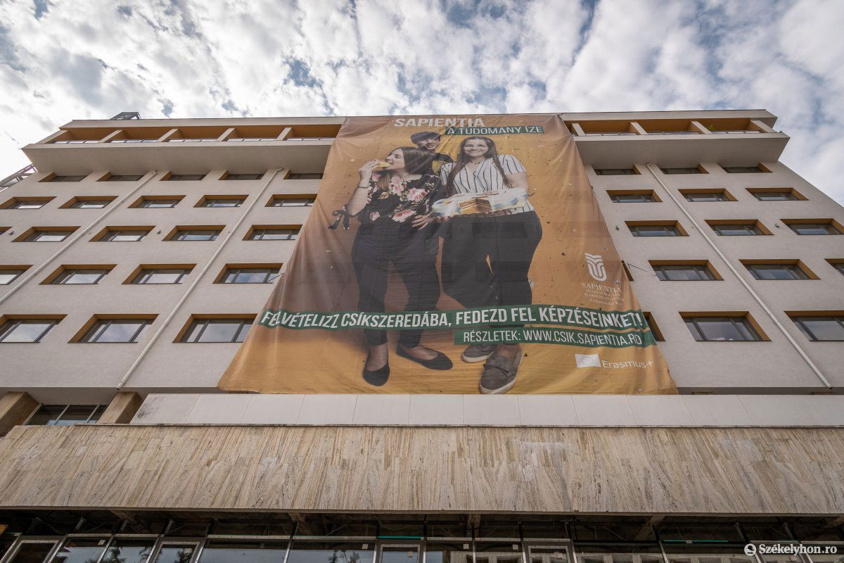 Nőtt az érdeklődés a Sapientia egyetem csíkszeredai kara iránt •  Fotó: Pinti Attila