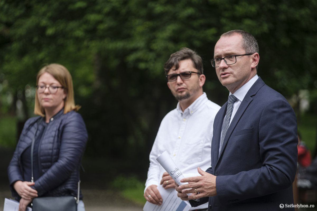 &bullet;  Fotó: Veres Nándor