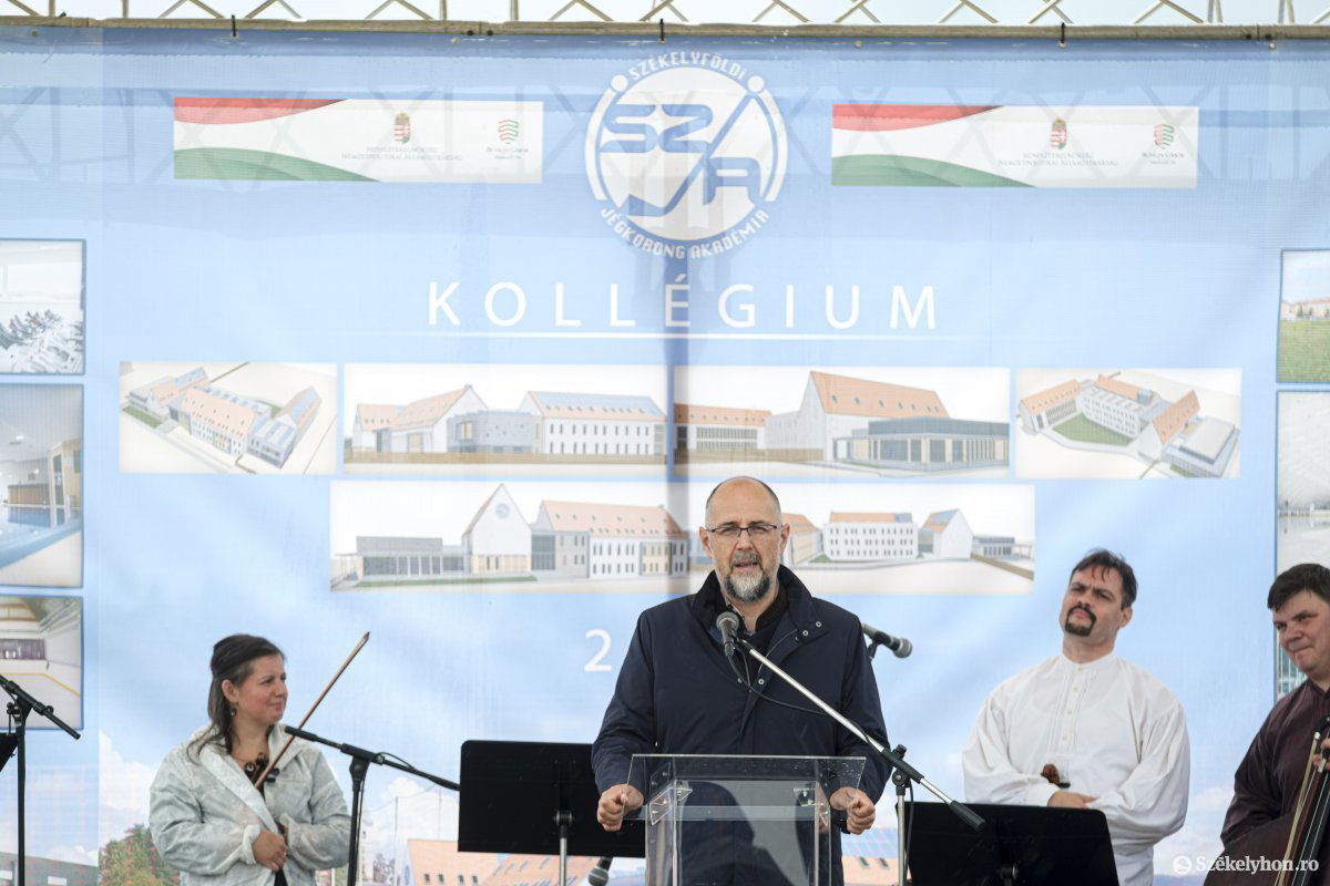 •  Fotó: Veres Nándor