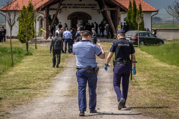 Romatemetés Csíkkozmáson, hatósági felügyelet mellett