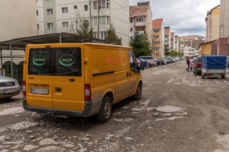 Elfogadták a zsúfolt lakóövezet átalakításának terveit