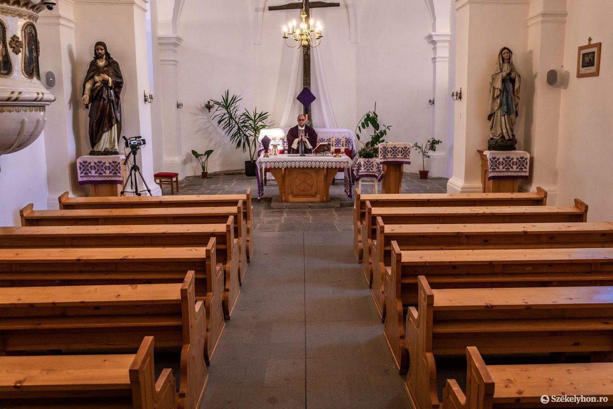 &bullet;  Fotó: Pinti Attila