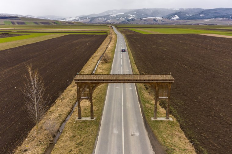 Március végén elkezdhetik a nyári karbantartást a megyei utakon