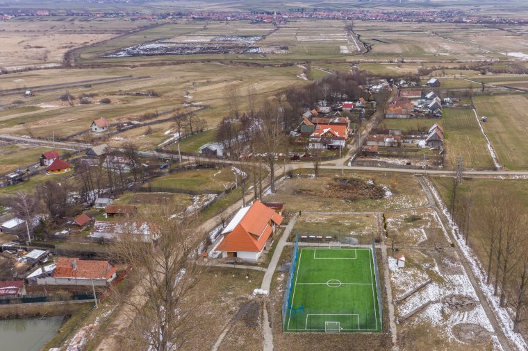 Engedélyeztetések után épülhet a csíkcsicsói sportcsarnok