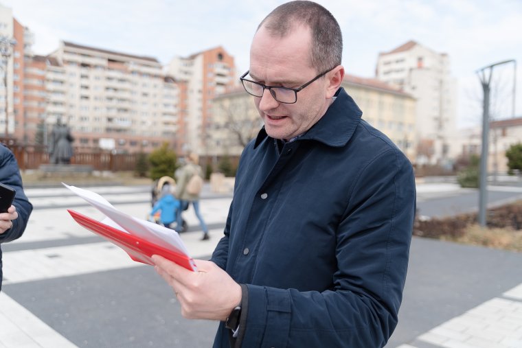 Inkubátorházak létesítésével is támogatná a fiatalokat Korodi