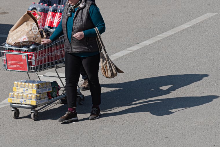 Elkerülhetetlenné vált az adóemelés, de a begyűjtés hatékonyságát is fokozni kell a Krónikának nyilatkozó szakemberek szerint