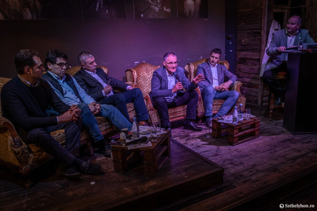 •  Fotó: Pinti Attila