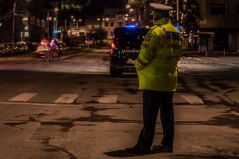 A nyugdíjkorhatár után rendszerben maradó belügyi alkalmazottak a jelenlegi feltételek mellett mehetnek majd nyugdíjba