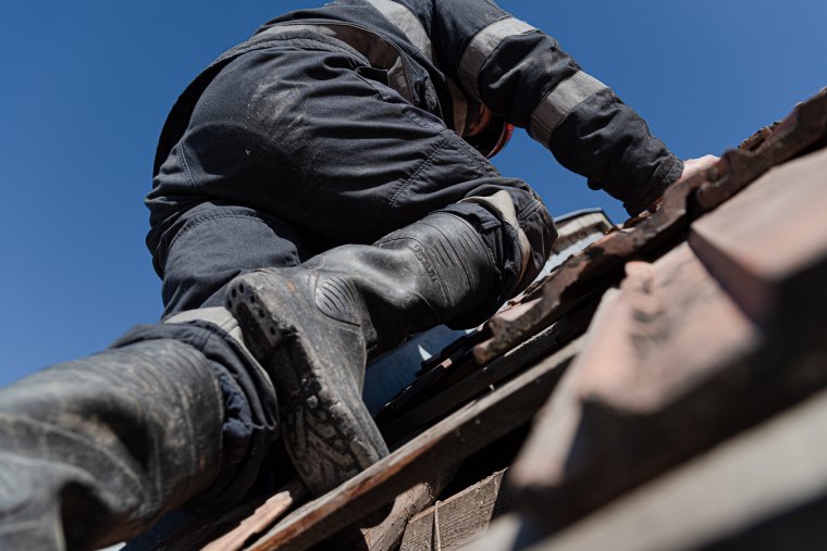 Meghibásodott gázvezeték és nem megfelelően szigetelt kémény okozott tüzet