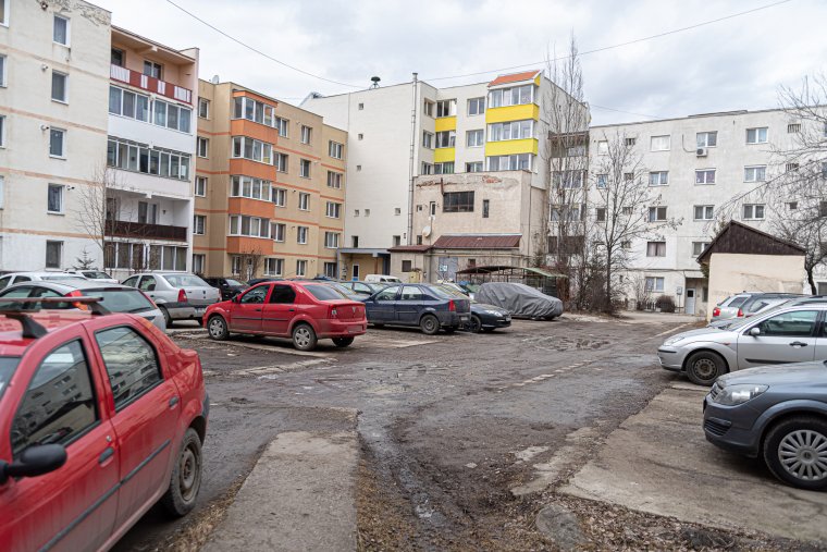 Most kátyúznak, később nagyobb útjavítások várhatók