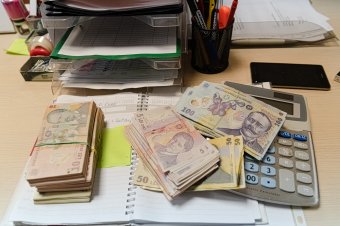 Félmillió lejjel büntették meg a bankokat a hiteltörlesztési gyakorlat anomáliái miatt