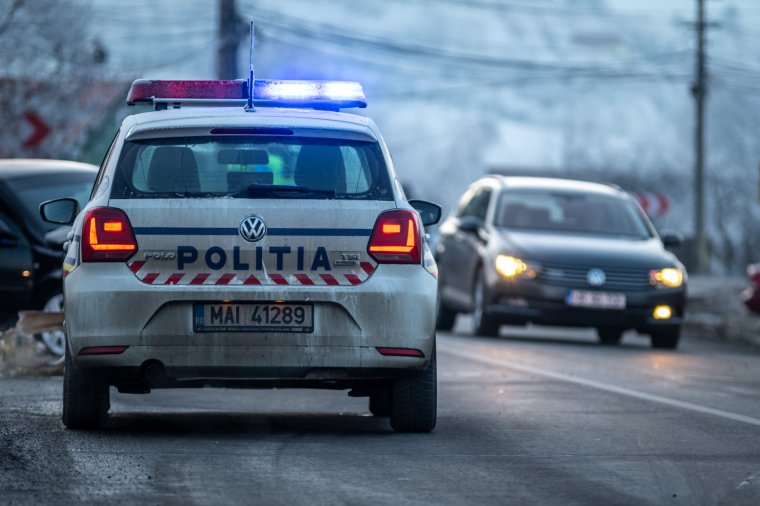 Bevonták a jogosítványát, hatósági felügyelet alatt volt, így is balesetet okozott a 78 éves volt prefektus