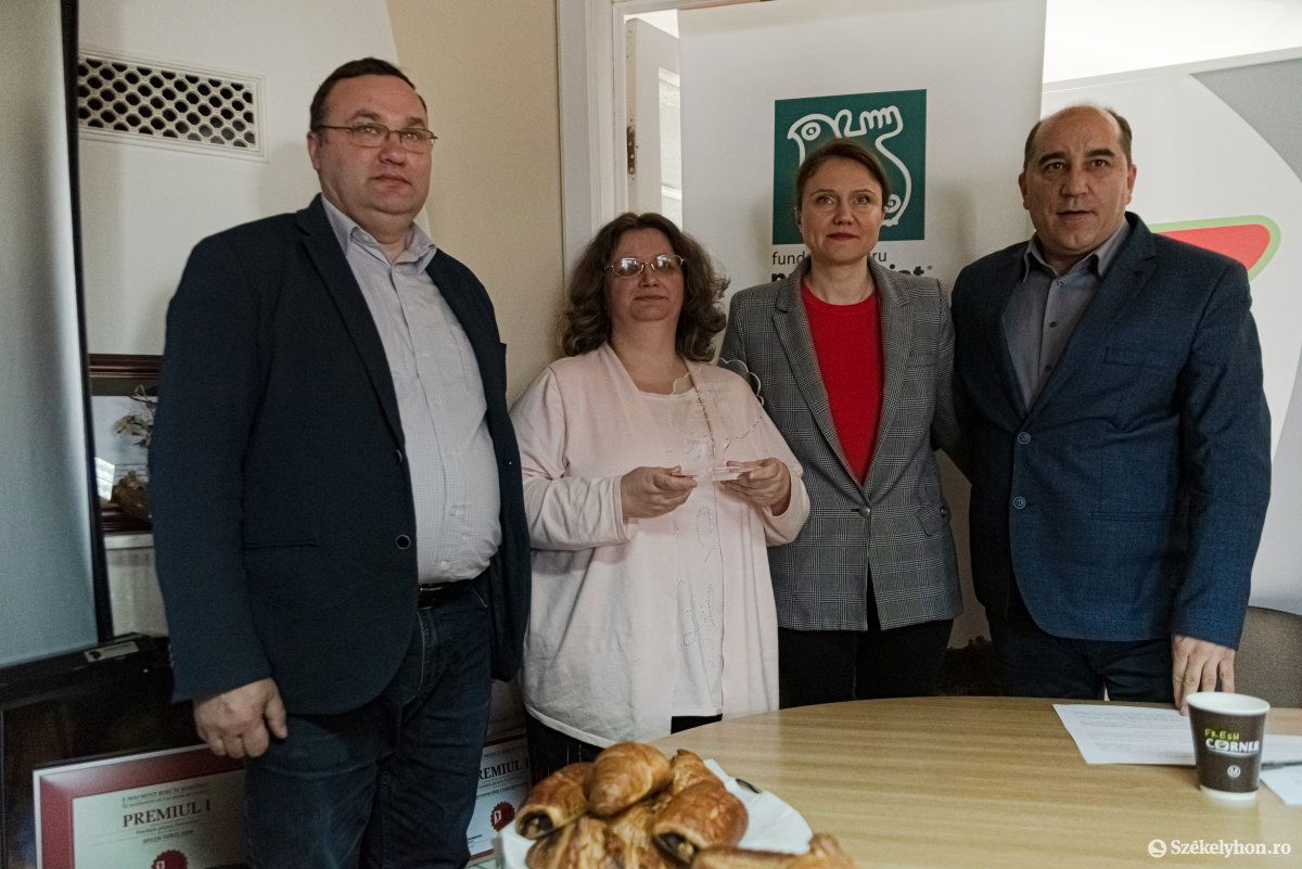 A Piatra Neamț-i Petru Rareș – Szülői Egyesület projektje is nyert a Zöldövezet programban •  Fotó: Gábos Albin