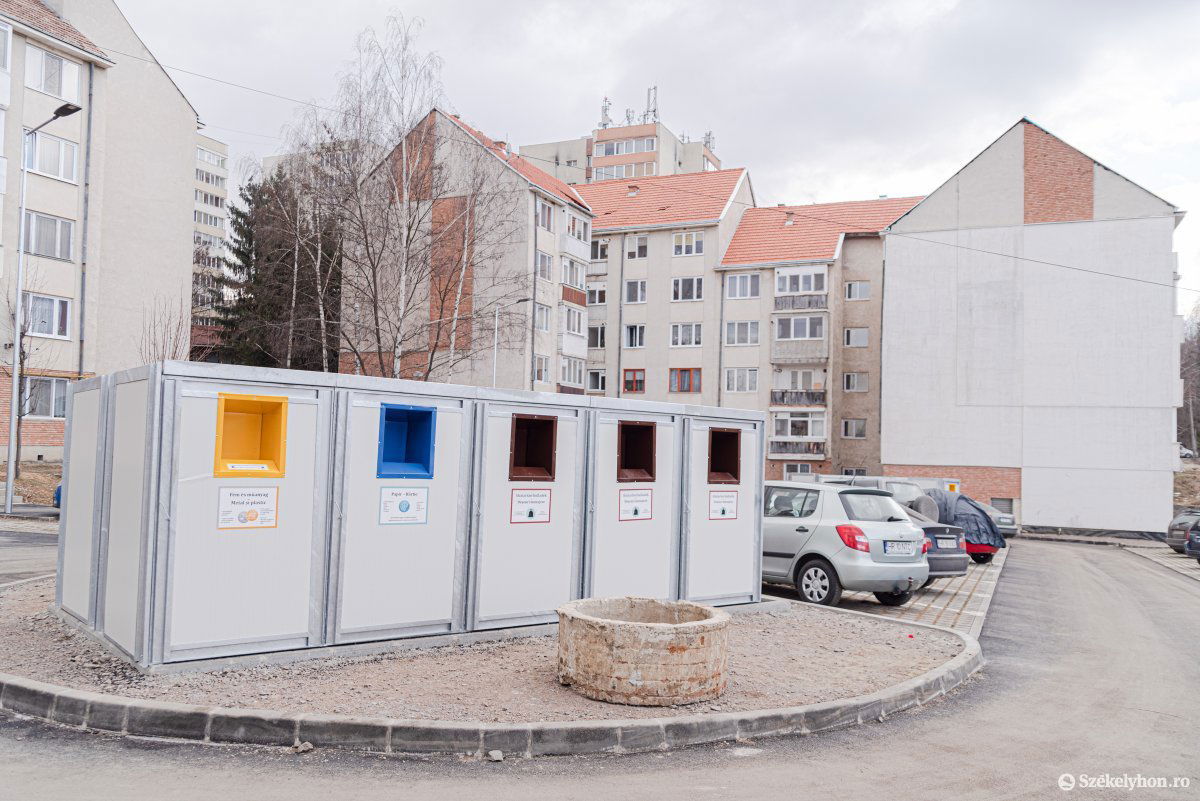 Több típusú szelektív hulladékot gyűjtenek, de csak 50-60 százalékát tudják értékesíteni újrahasznosításra •  Fotó: Gábos Albin