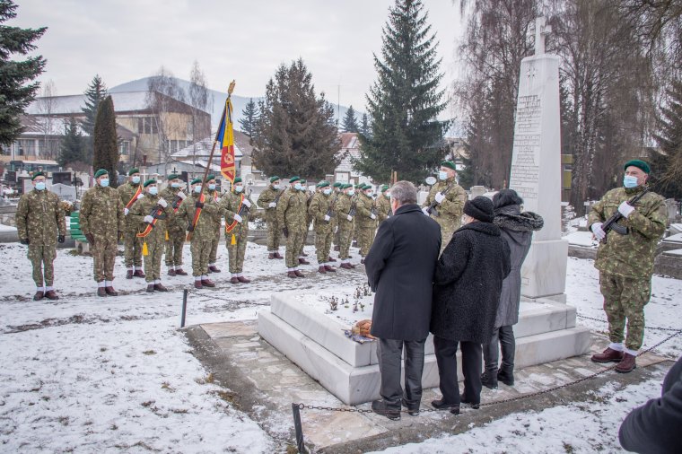 A 32 éve elesett Müller Lászlóra emlékeztek