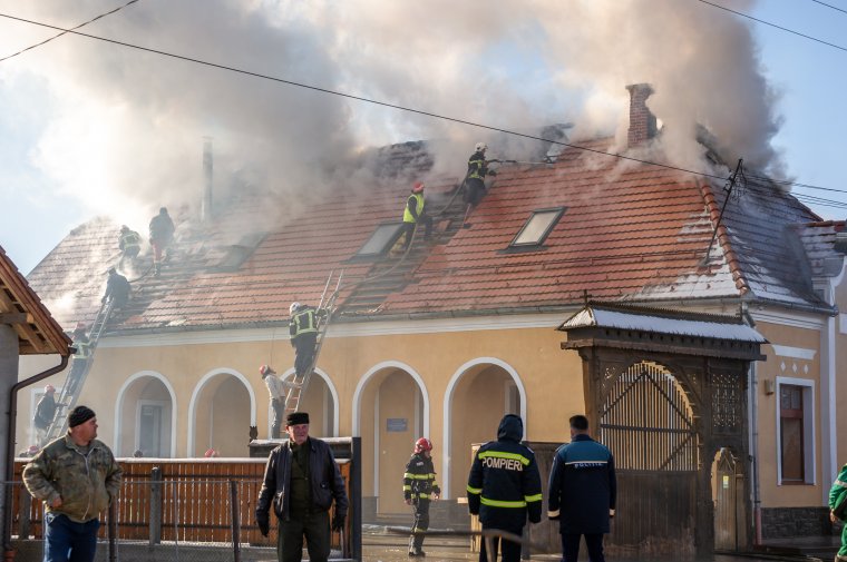 Tűz ütött ki a csíkszentmártoni óvodában