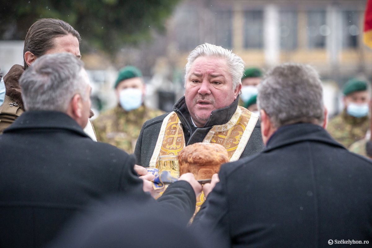 &bullet;  Fotó: Pinti Attila