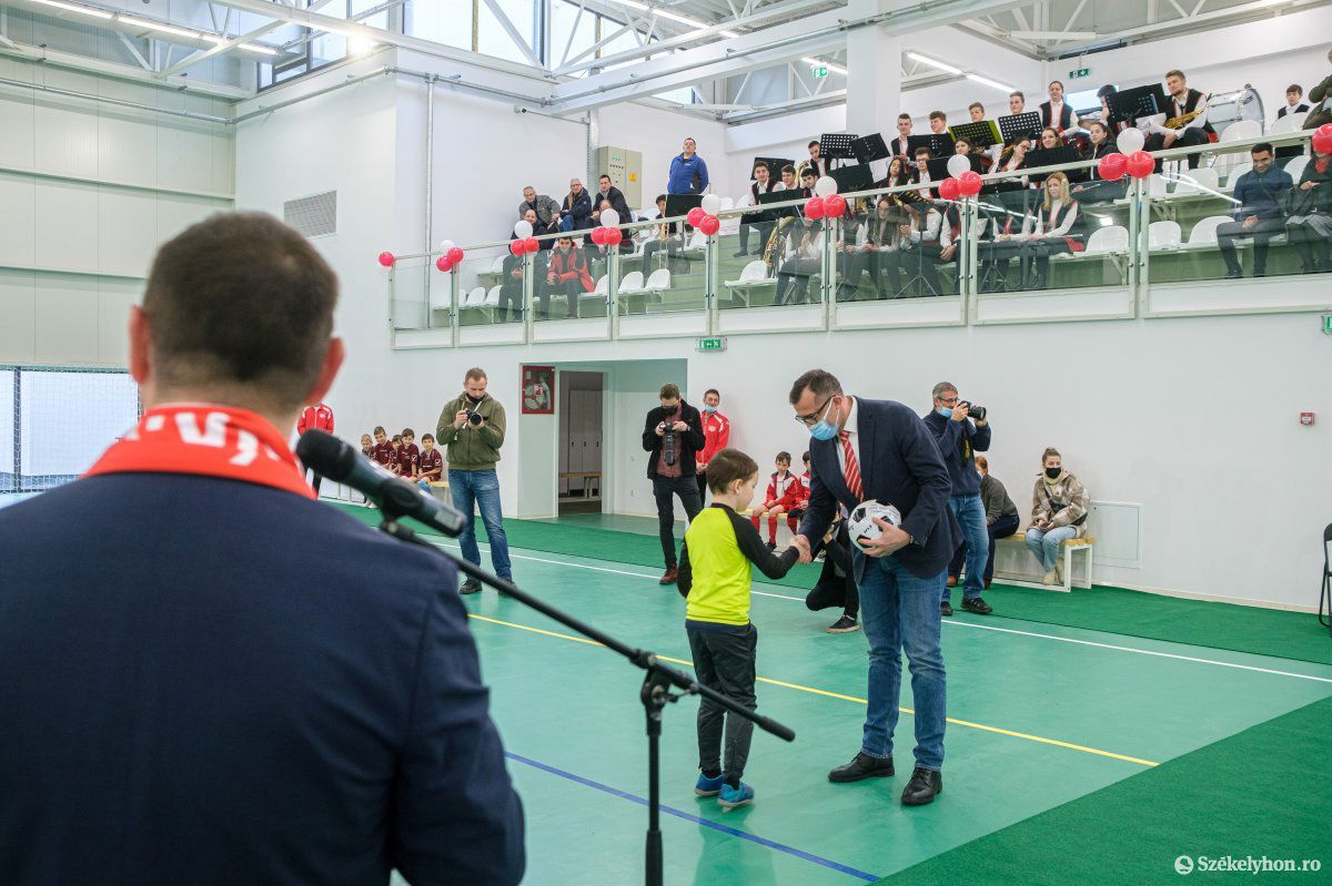 •  Fotó: Veres Nándor