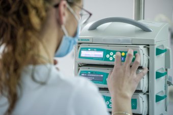 Folytatódik a japánsztrájk, néhány követelésére még választ vár a kormánytól az egészségügyi szakszervezet