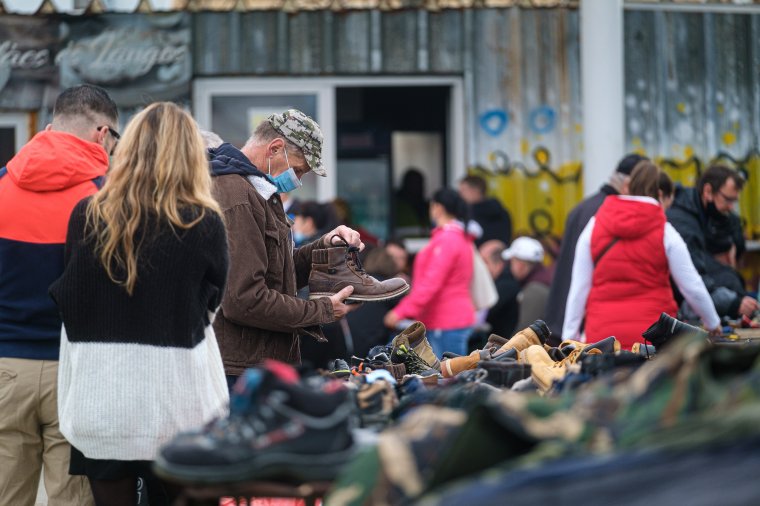 A járványhelyzet hozadéka: online felületet is készítettek a csíkszeredai bolhapiachoz