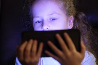Egyre több romániai gyereket zaklatnak az interneten, a legtöbben azonban nem mernek beszélni róla