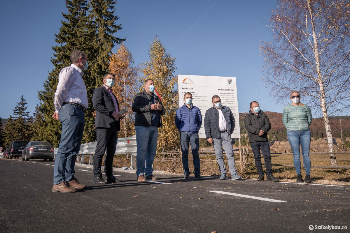 &bullet;  Fotó: Pinti Attila