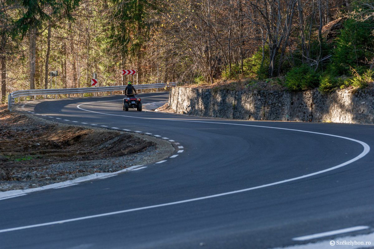 &bullet;  Fotó: Pinti Attila